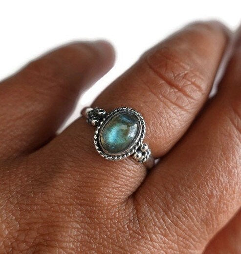 Unisex Small Oval Boho Labradorite Ring 925 Sterling Silver