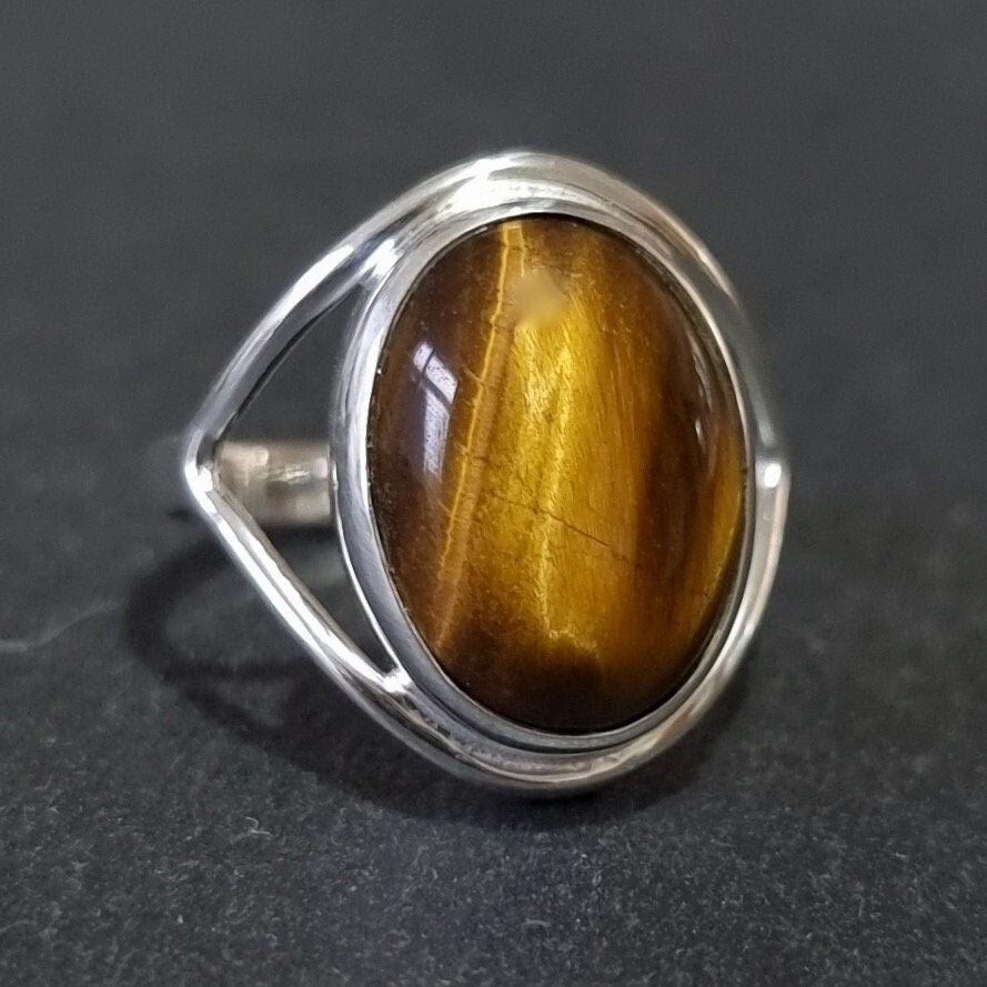 Oval Tigers Eye Ring, 925 Sterling Silver, Stone 15mm x 12mm, Unisex Rings for Men and Women, Brown Yellow Cocktail Ring, Mistry Gems,R80TES
