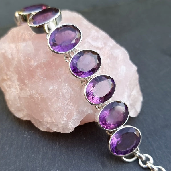 Sterling silver Amethyst jewellery featuring natural purple Amethyst gemstones.