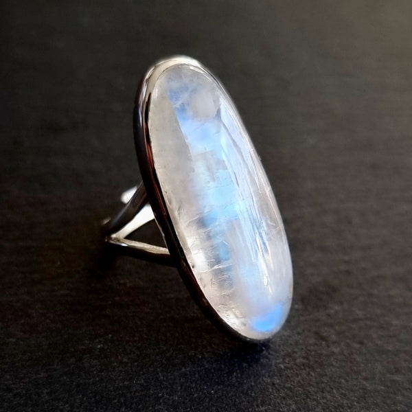 Natural Moonstone sterling silver jewellery displaying beautiful blue adularescence.