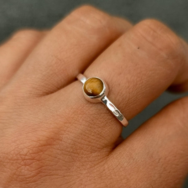 Tiger's Eye jewellery set in 925 sterling silver featuring golden brown gemstones with natural chatoyant bands and warm tones