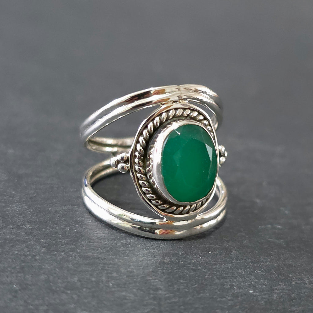 Unisex Boho Oval Emerald Ring | 925 Sterling Silver, R29EM