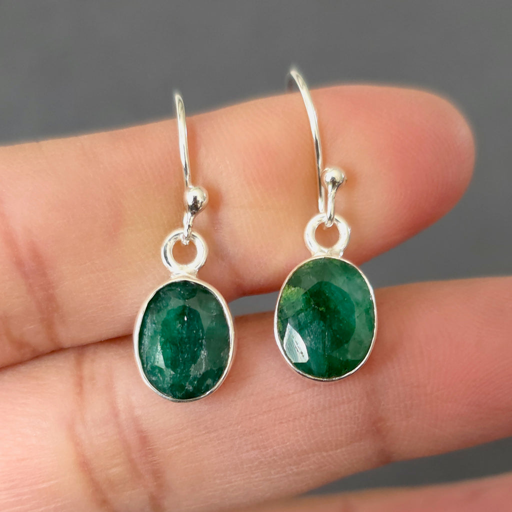 Small Oval Emerald Earrings | 925 Sterling Silver, E7EM