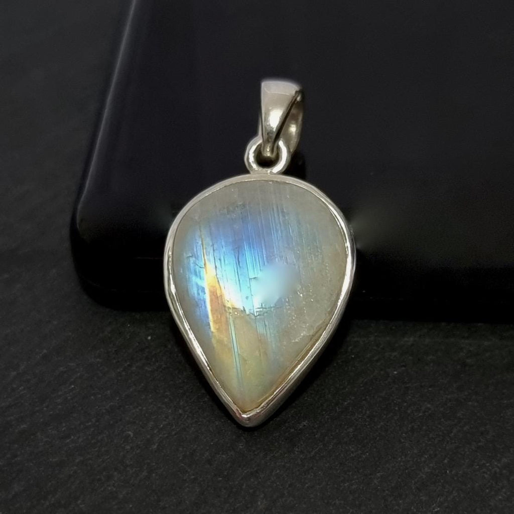 Radiant Heart Moonstone 925 Sterling Silver Pendant, MP18