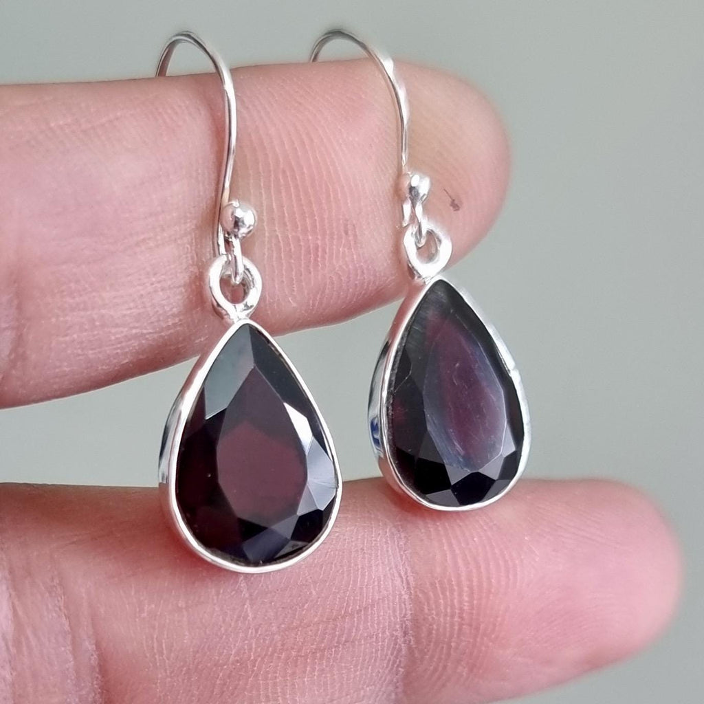 Large Teardrop Facetted Garnet Earrings, 925 Sterling Silver, Stone 14mm x 10mm, 2nd Anniversary, January Birthstone, Mistry Gems, E11GF