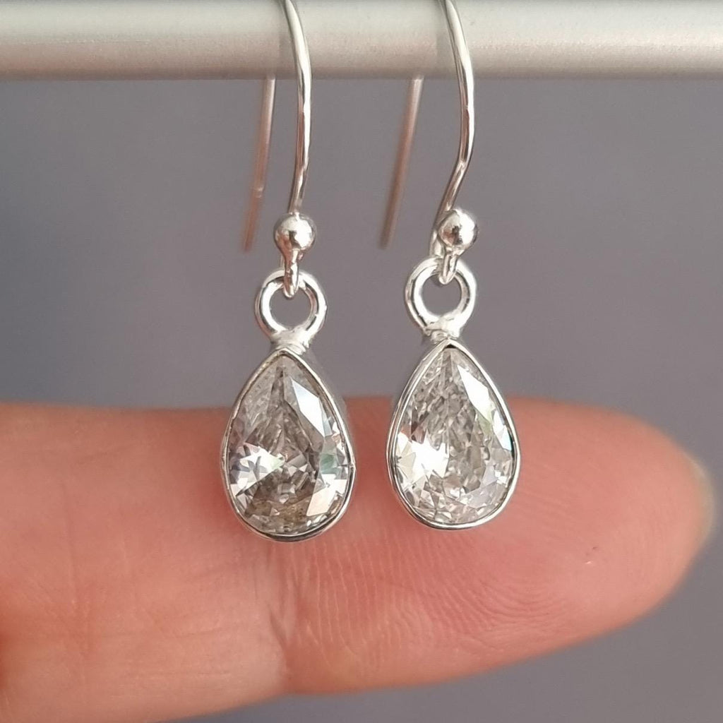 Minimalist Teardrop Cubic Zirconia Earrings – 925 Sterling Silver April Birthday