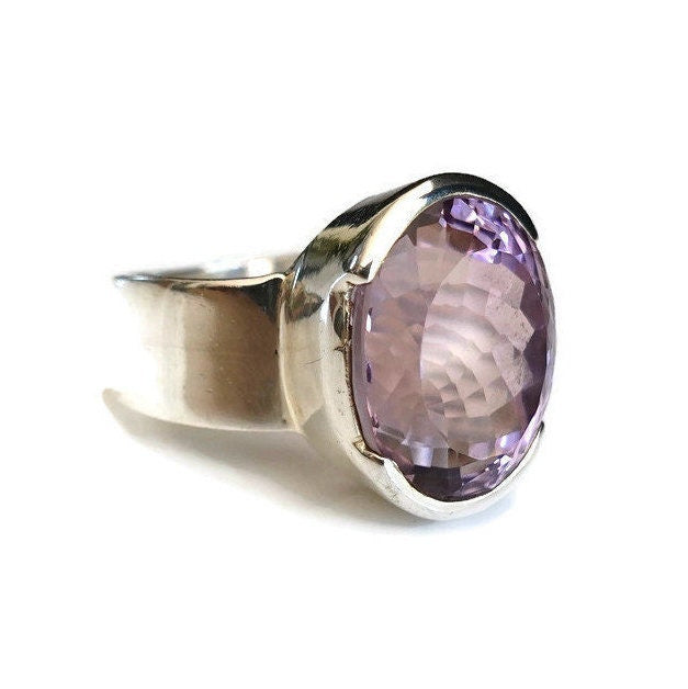 Amethyst Facetted Oval Silver Ring, Stone 15mm x 12mm, R121