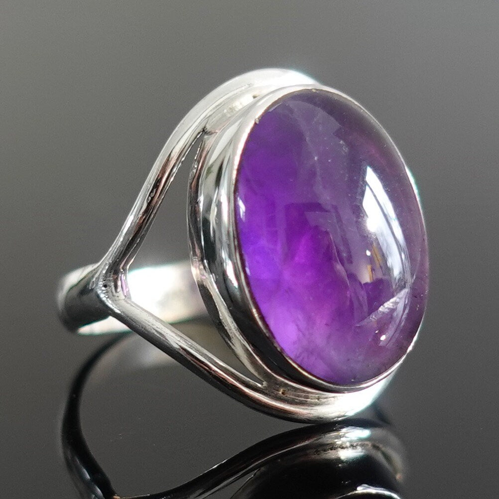 Oval Amethyst Ring, 15mm x 12mm Sterling Silver Ring, February Birthstone, Purple Gemstone, 6th Anniversary Gift for Her, Mistry Gems, R80AS