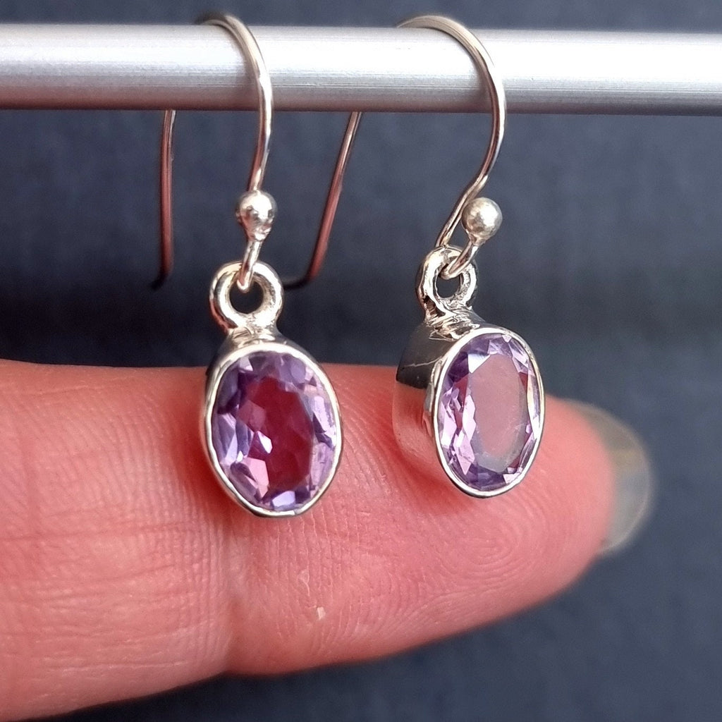 Small Oval Facetted Amethyst 925 Silver Dangle Earrings, E7AF