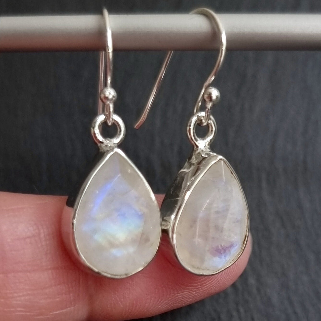 Large Teardrop Facetted Moonstone Earrings | 925 Sterling Silver, E51M
