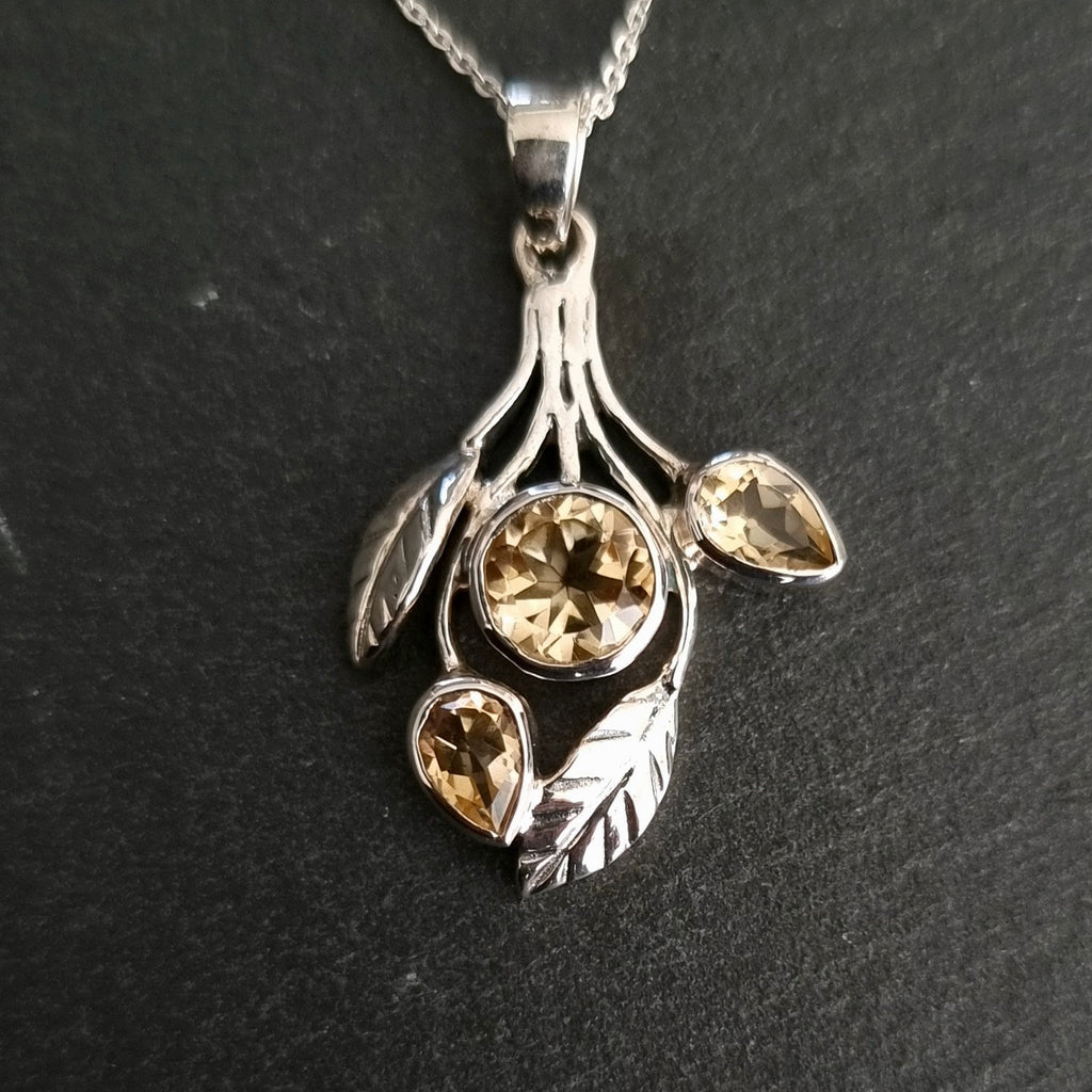 Designer Leaf Citrine Silver Pendant Necklace, CITP1