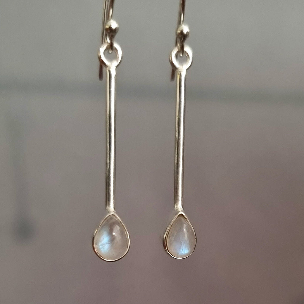 Moonstone Teardrop Long 925 Silver Earrings, E15M