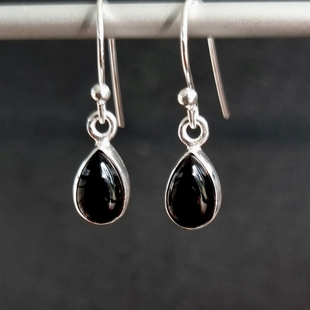 Black Onyx Teardrop 9mm x 6mm 925 Silver Earrings, E5O