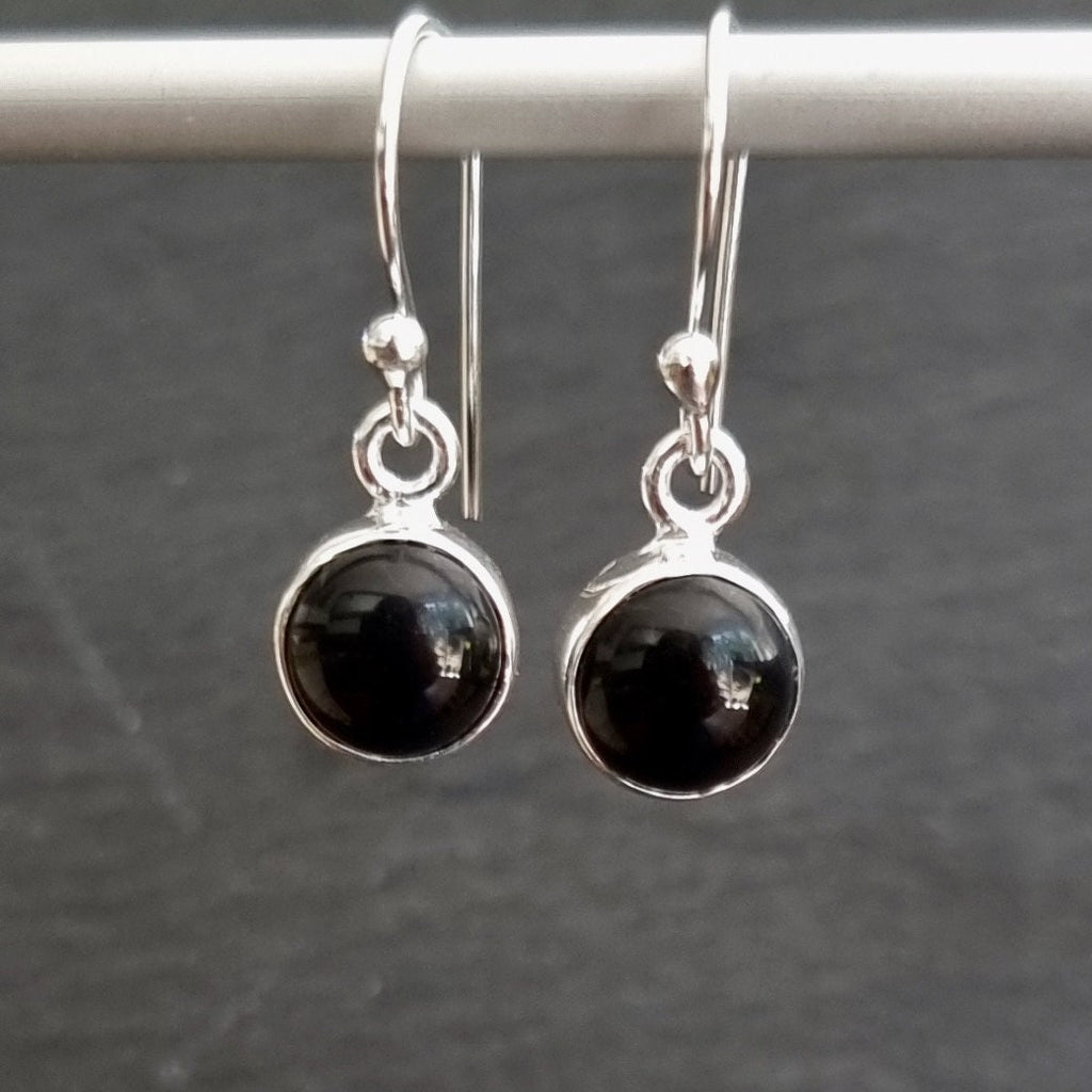 Round 8mm Black Onyx 925 Silver Earrings, E13O