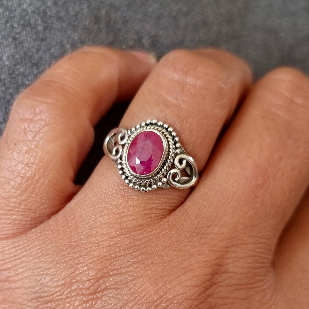 Boho Oval Facetted Ruby Ring, 925 Sterling Silver Ring, July Birthstone, Raspberry Red Gemstone, 15th 40th Anniversary, Mistry Gems, R76R
